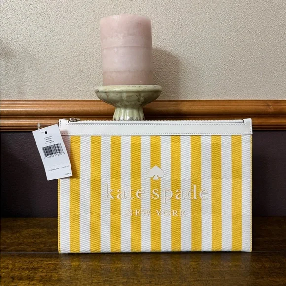 ✨NWT - Kate Spade Street Tote Large Zip Pouch✨ - Picture 4 of 8
